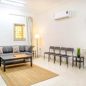 Luxurious Family 3 Bedroom 10 Mins Drive To Al-masjid Nabawi - Nozol Noor 1 , Medina Saudi Arabia